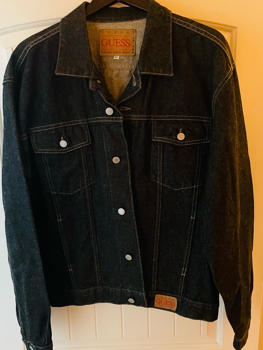 MEN’S GUESS BLACK DENIM JACKET